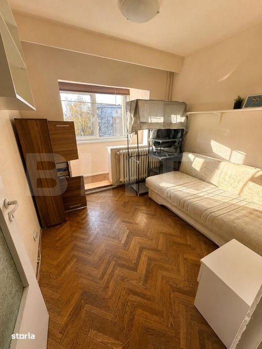 Apartament 4 camere, 77 mp, etaj intermediar, Titulescu-Cipariu