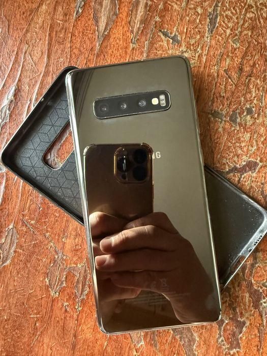 Samsung S10+ 512гб