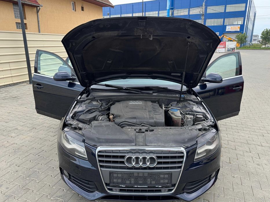 Vand Audi A4 B8 Avant 2.0 TDI