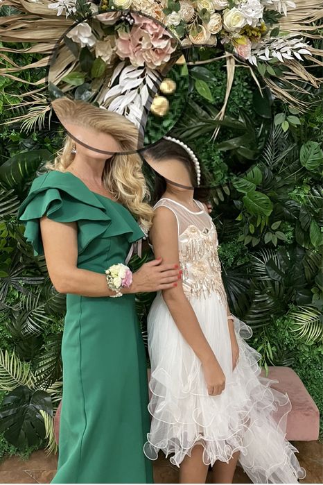 Rochie ocazie tiul  cu trenaFete 7-13 ani  Stare excelenta