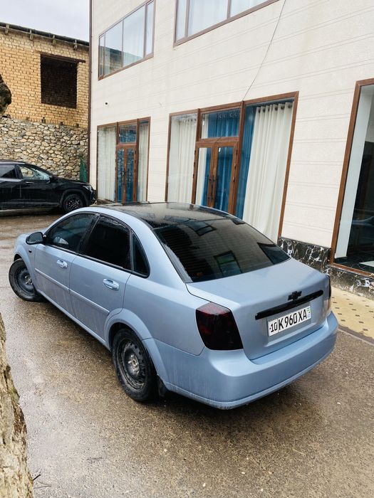 Lacceti 1.6 a’lo holatda. Sotiladi