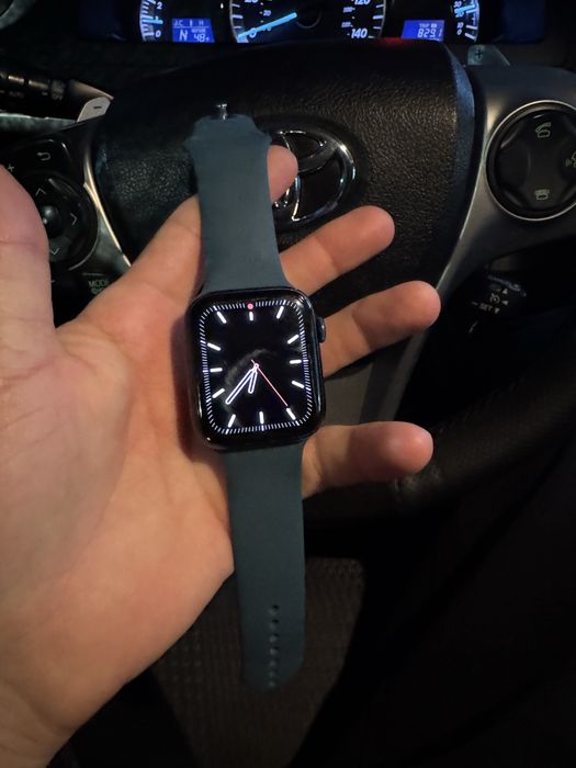 Продам Apple watsh 6