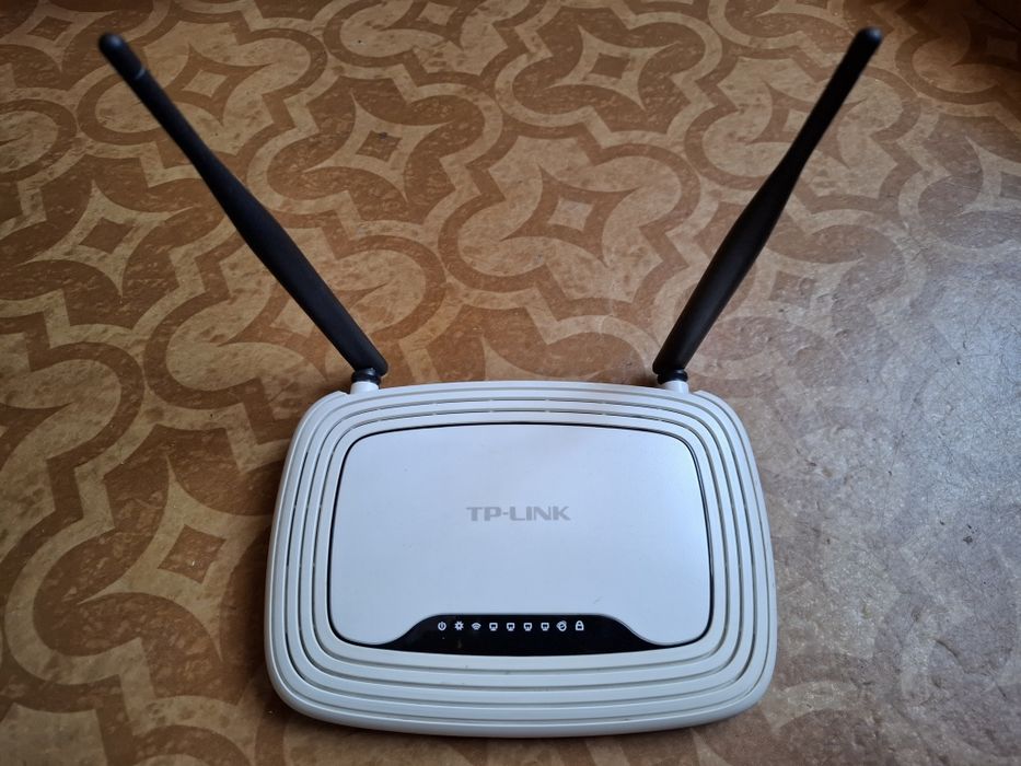 Рутер TP-LINK tl-wr841n