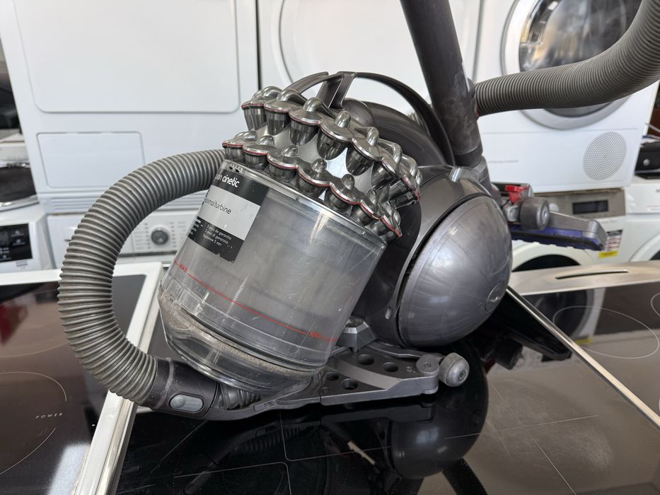 Прахосмукачка Dyson dc52