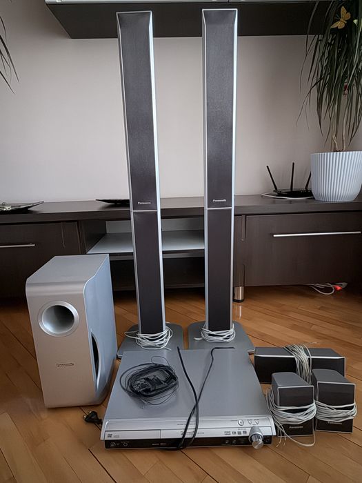 Gata de drum Home Cinema Panasonic !
