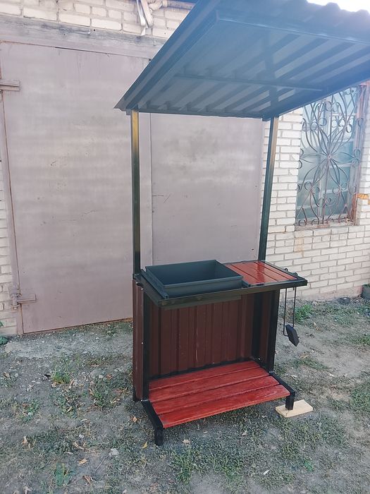 Мангал с  крышей