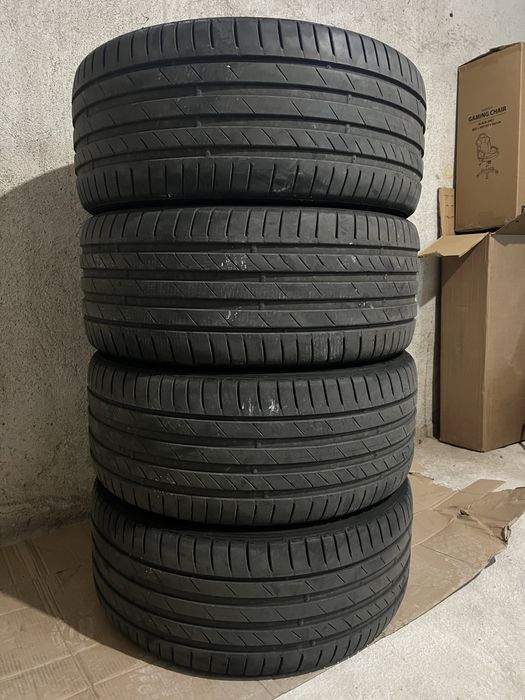 Летни гуми Kumho 255/40/19 ECSTA PS71