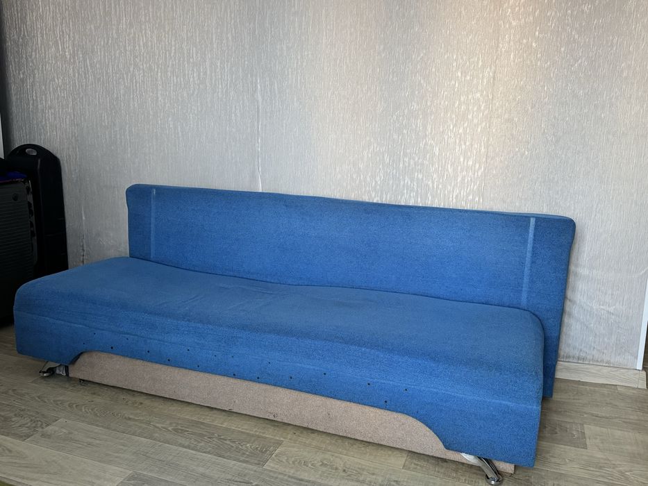 Продается Диван раздвижной с креслом