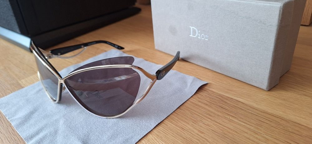 Слънчеви очила Dior