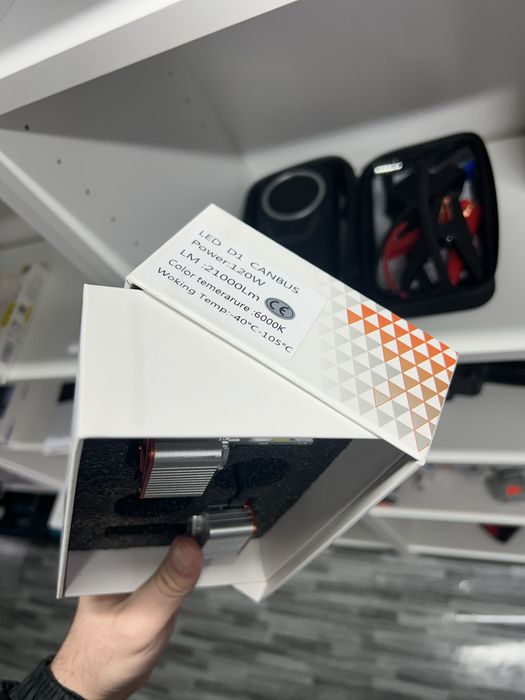 Bec LED D1S Canbus 120W 21000lm 6000K cu Ventilator – Puternic