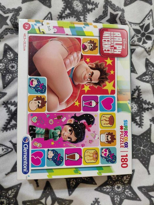 Пъзели 1000, 220, 180 и 160 парчета