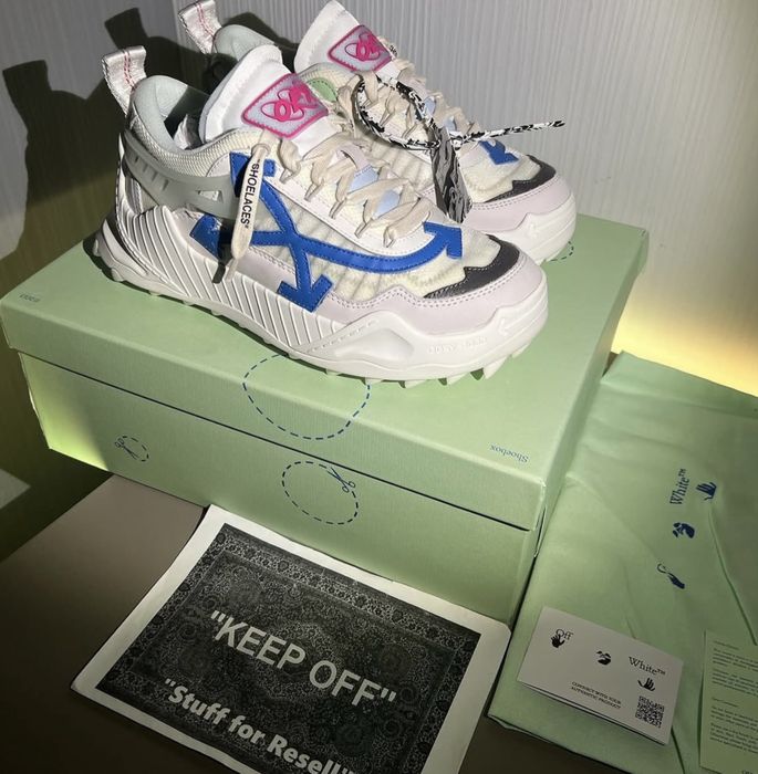 Adidasi off white odsy 1000