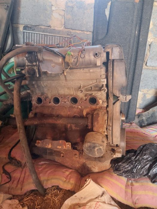 Продам двигатель от ваз 2112