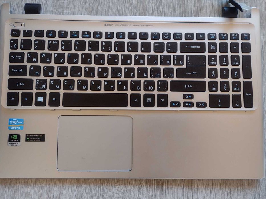 Лаптоп Acer V5 -571 цял за части