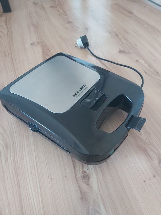 Aparat de sandvișuri