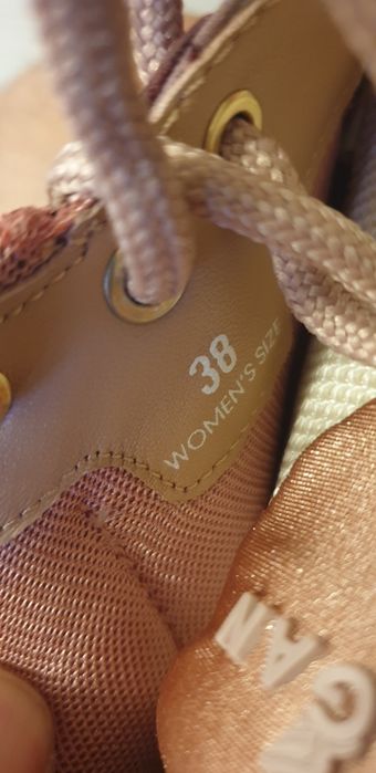 Hogan Sneakers Made In Italy  38 /24.5см НОВО! ОРИГИНАЛ! Дамски Кецове