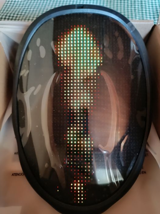 Блутут Маска с RGB подсветка