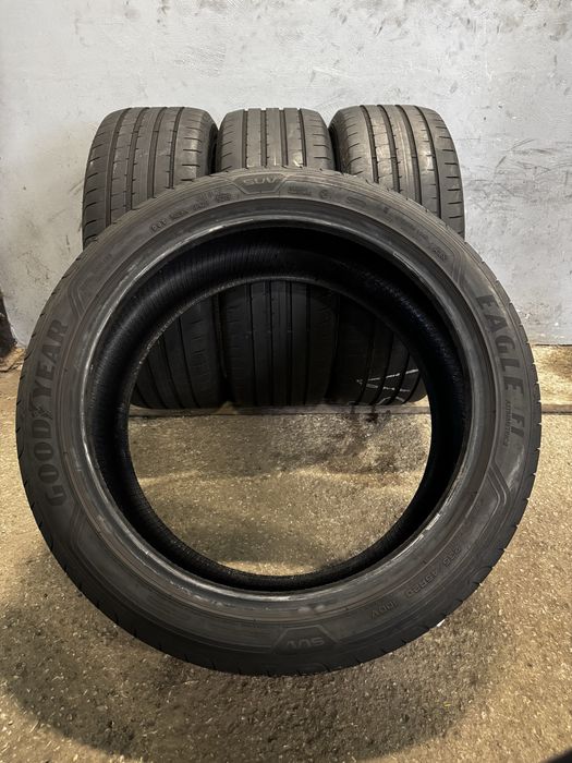 Гуми 235/45/20 GOOD YEAR Eagle F1