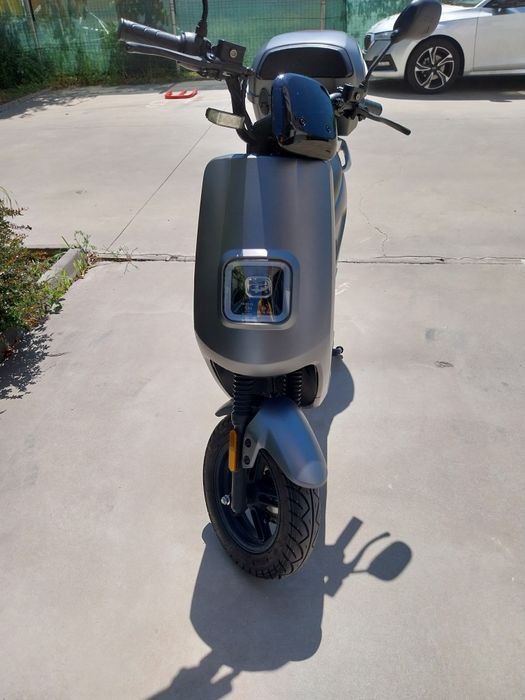 Scuter electric LVNENG LX 04