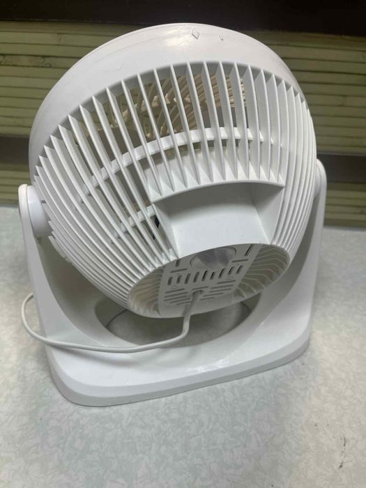 Вентилатор Amazon Basics