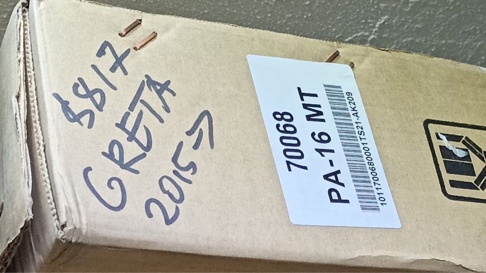 Радиатор  RX350 новый основной