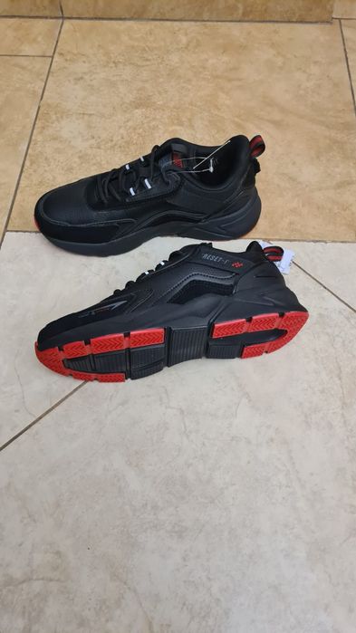 Кроссовки, новые