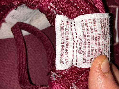 Se vinde NIKE DUNK LOW Retro