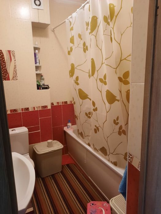 3х ком. кв. возле КАЗГЮУ