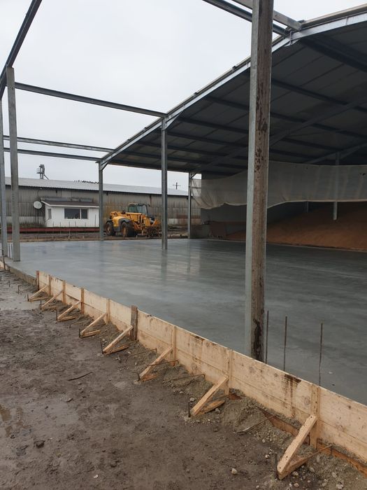 Turnare beton finisat cu Elicopter, Piste elicopterizate,  Periat