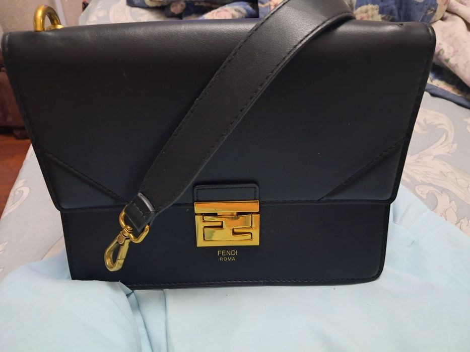 Сумка Фенди Италия Fendi Rim