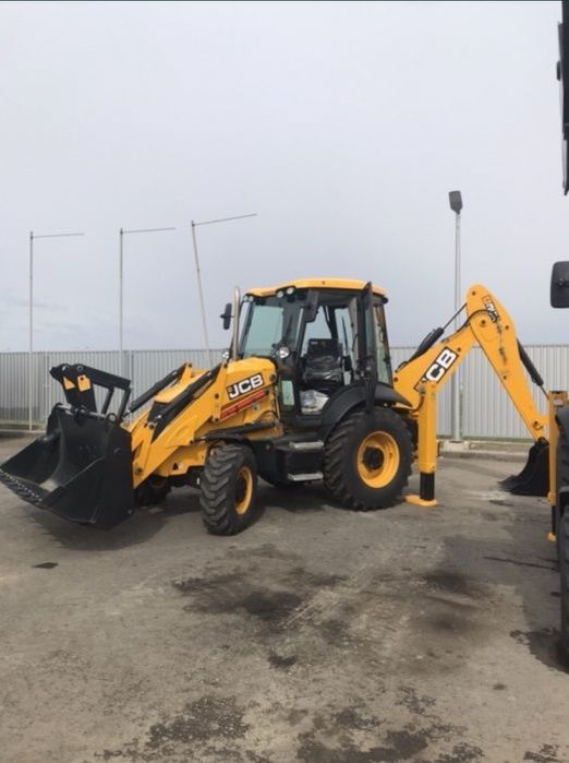 Экскаватор погрузчик аренда/услуги петушок 3в1 услуги эксковатор