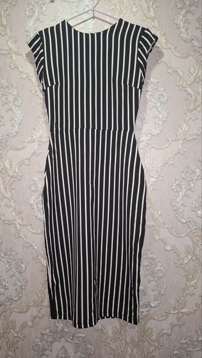 Платье карандаш стильное