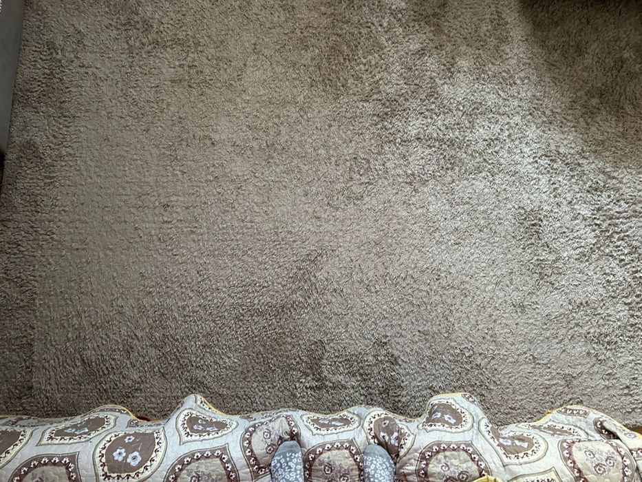 Продается ковер срочно