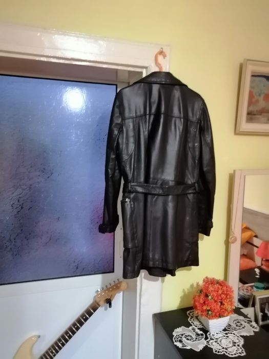 Vind scurta dama piele si sacou dama piele