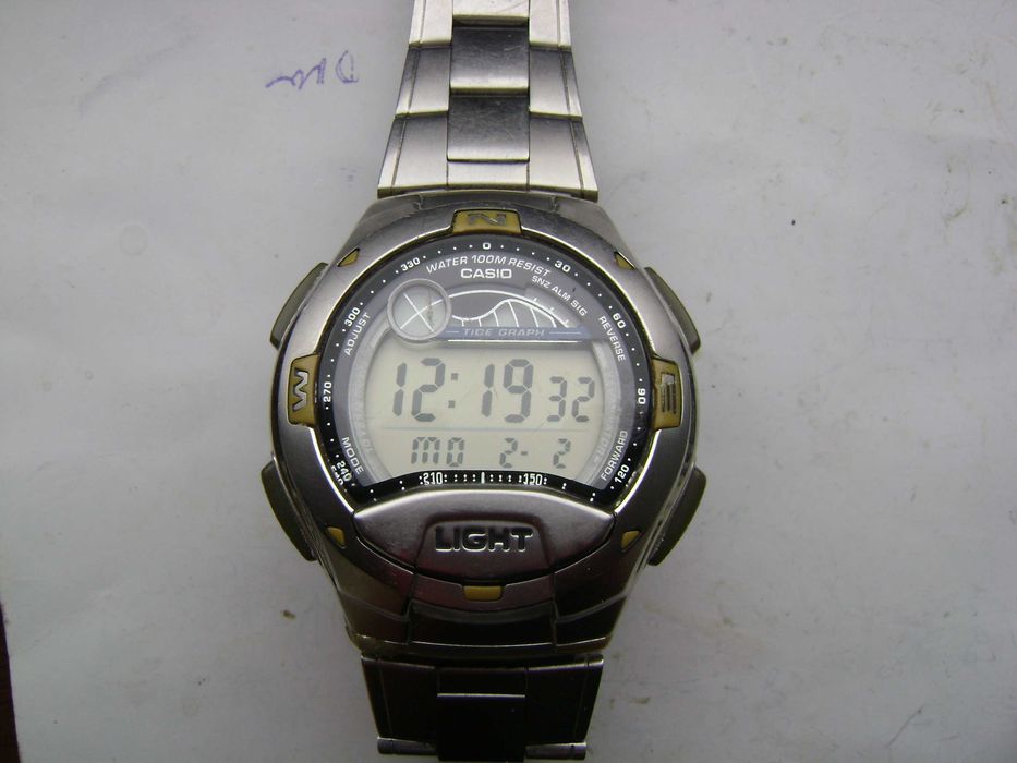 Продавам 5 броя часовници Casio