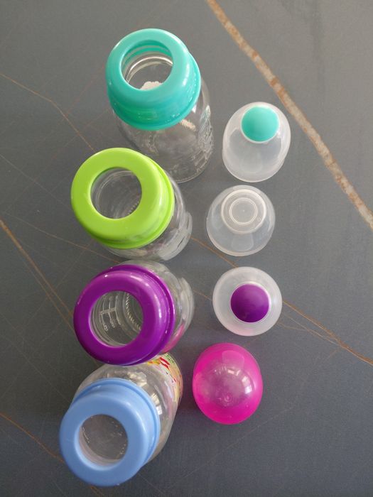 Продаются детские бутылки