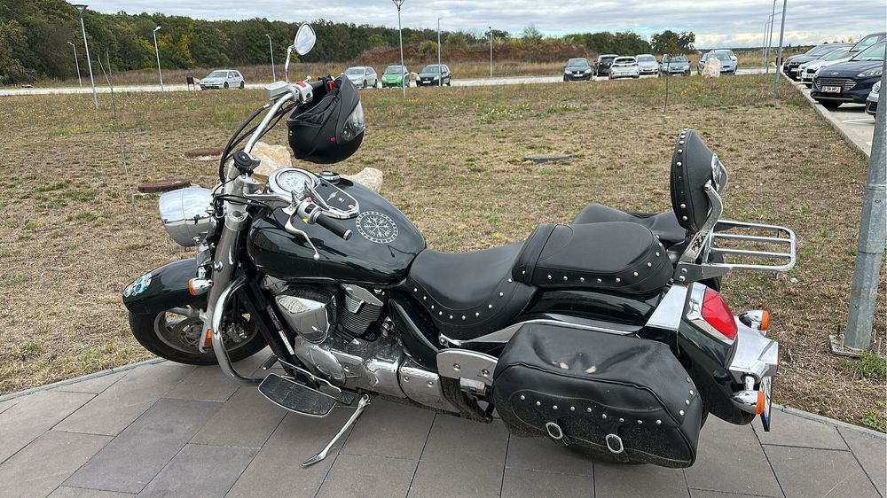 Suzuki Intruder VLR1800 / Boulevard C109RT