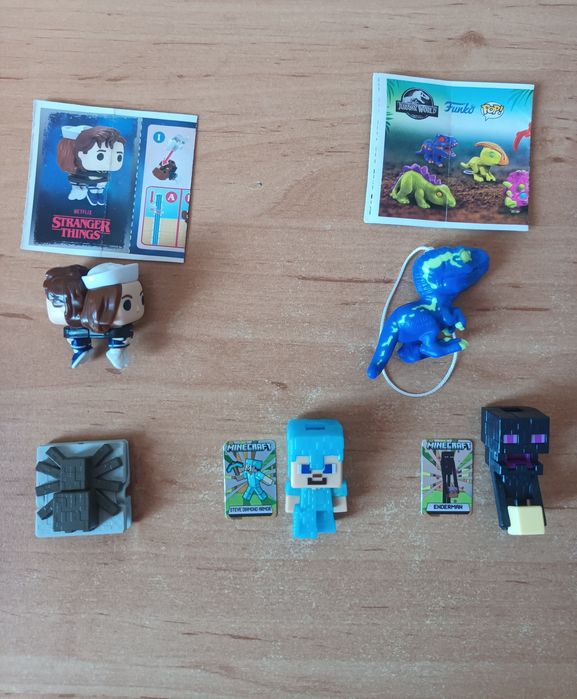 Продавам фигурки от Kinder joy