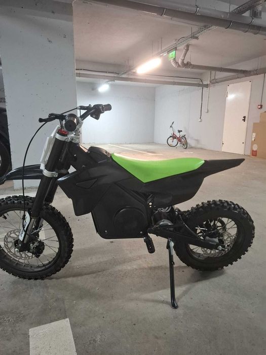 Motocicletă electrică Cross / Dirt Bike, stare foarte bună