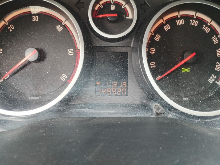 Vând Opel corsa 1.3D