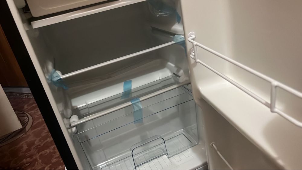 Срочно продам холодильник