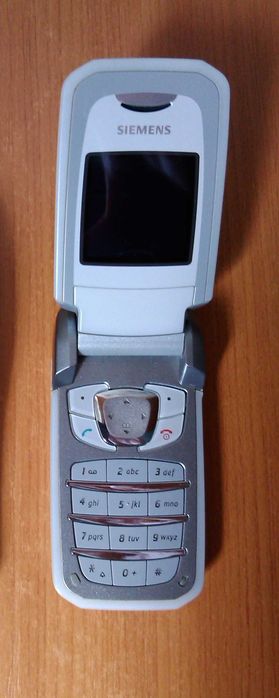telefoane simple pt. vremuri complicate