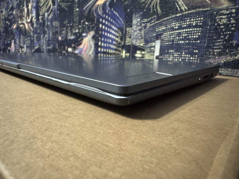 Продам новый наутбук