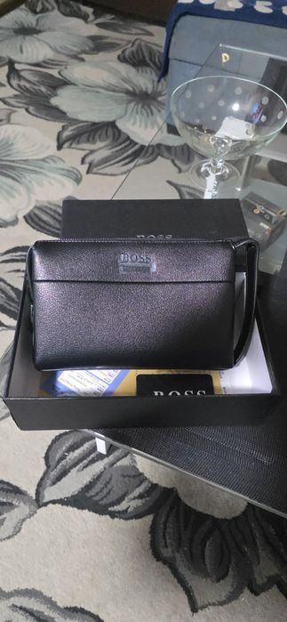 Продам барсетку.