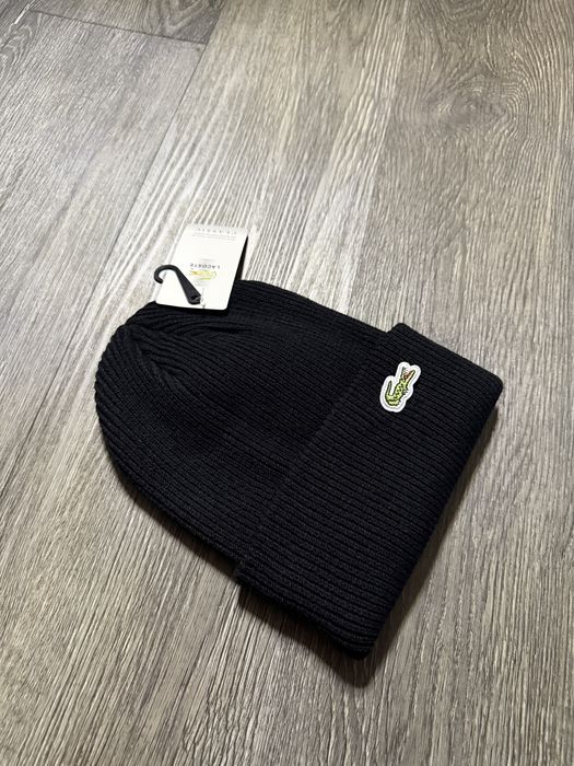 Caciula Fes Lacoste noua/new unisex