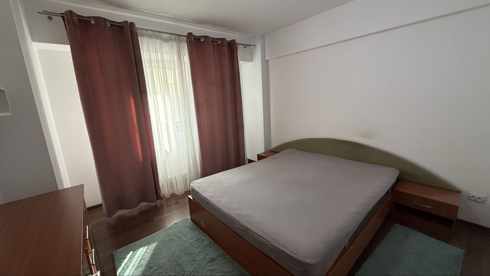 Chirie apartament zona Metro