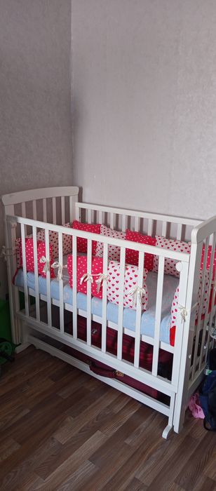 Продам кроватку  в хорошем состоянии