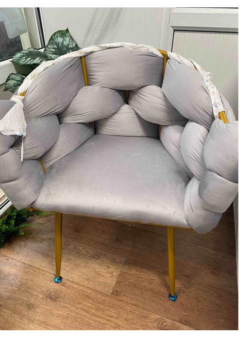 Стулья ,2шт новые