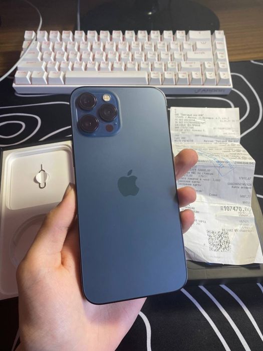 iPhone 12 Pro Max в идеальном состоянии