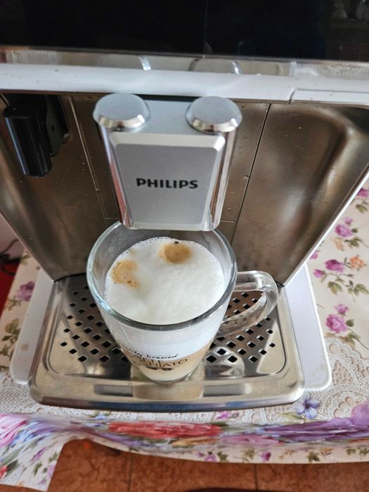 Espressor automat Philips EP2333/40 seria 2300, LatteGO (Garantie 1 An Emag)